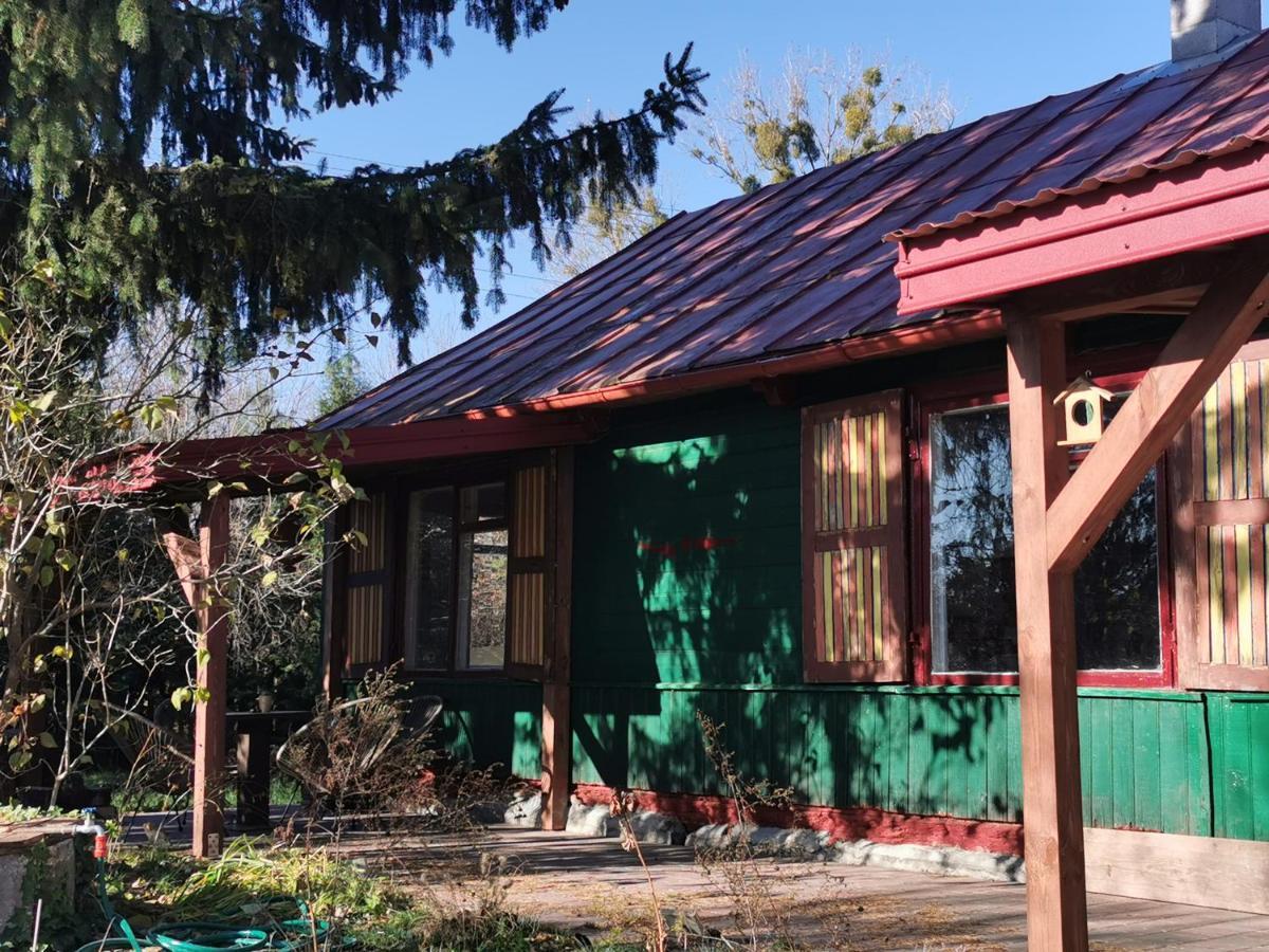 Vila Buglandia Parosla Exteriér fotografie